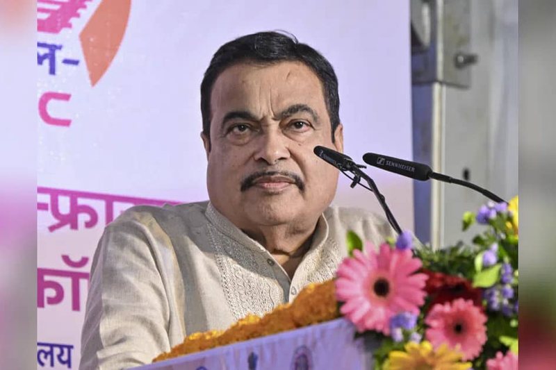 Business Standard — India's EV market to reach ₹20 trn by 2030, will create 50 mn jobs: Gadkari
